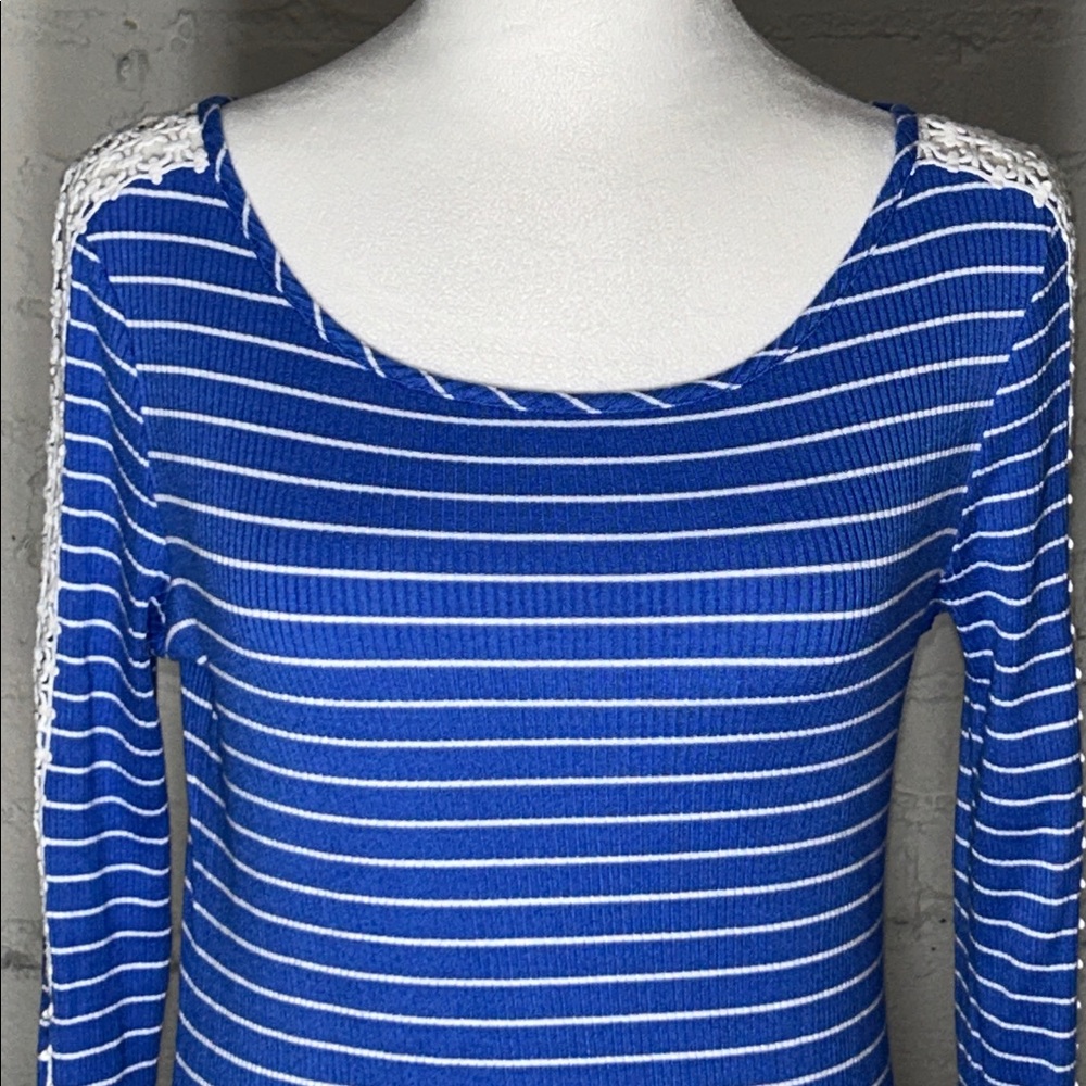 Lilly Pulitzer Marlowe knit dress in the "Beckon Blue Breeze Stripe”